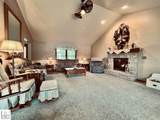 10394 Hills Lane - Photo 9