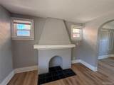 16206 Snowden Street - Photo 5