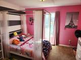 850 Henning Street - Photo 15