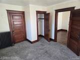 115 College Place - Photo 30