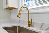 18458 Snowden Street - Photo 8