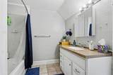 637 Denner Street - Photo 12
