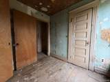 2546 Forest Avenue - Photo 18