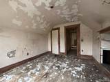 2546 Forest Avenue - Photo 21