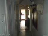 789 Lakewood Street - Photo 8