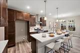 809 Cortland Ln - Photo 4