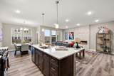 809 Cortland Ln - Photo 8