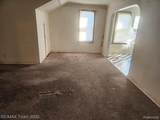 5291 Lakewood Street - Photo 11