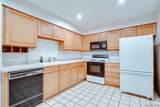 3082 Lindenwood Drive - Photo 11