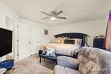 1374 Norton Avenue - Photo 24
