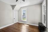 1105 Oak Street - Photo 15