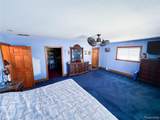 703 Saint John Street - Photo 31