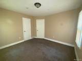 19586 Strasburg Street - Photo 14