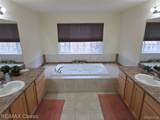 14215 Red Oak Drive - Photo 40