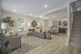 328 Maple Avenue - Photo 6