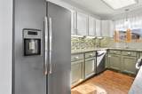 221 Wildwood Drive - Photo 4