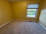 2761 Fox Hollow Court - Photo 13