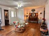 320 Roller Way - Photo 2