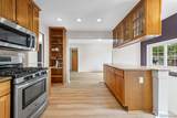 13030 Stamford Avenue - Photo 11