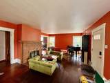 754 Oakridge Drive - Photo 4