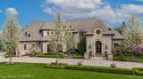 4911 Pinnacle Boulevard - Photo 1