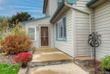 212 Hillcroft Drive - Photo 2
