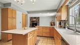 3323 Lakeside Drive - Photo 8