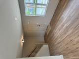 27305 Groveland Street - Photo 6