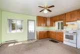 6924 Leslie Street - Photo 13