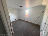 19479 Spencer Street - Photo 5