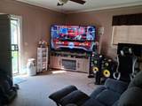 1009 Bond Street - Photo 6