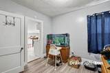 2022 Henry Street - Photo 12