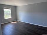 2604 Riversedge Drive - Photo 9