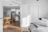 922 Front Street - Photo 15