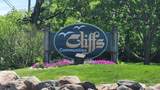 804 Cliffs Drive - Photo 1