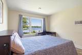740 Centre Place - Photo 15