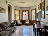 810-201 Cottageview Drive - Photo 5