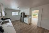 28521 Sutherland Street - Photo 10