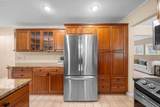 2457 Traver Boulevard - Photo 14