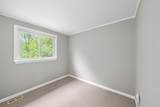 2457 Traver Boulevard - Photo 33
