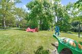 2457 Traver Boulevard - Photo 58