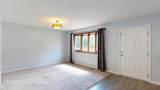 140 Elaine Street - Photo 3
