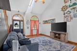 290 Somerset Drive - Photo 17