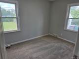 23912 Hollander Street - Photo 5