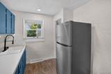 3901 Lowcroft Avenue - Photo 2