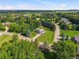 4040 Taggett Lake Drive - Photo 32