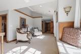 3864 Lakeshore Road - Photo 50
