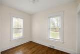 556 Troy Street - Photo 11