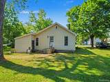 204 Perry Street - Photo 14