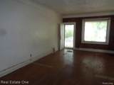 15727 Parkside Street - Photo 15